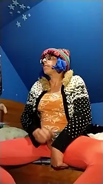 MirthildaVenza online show from November 17, 2025, 6:41 am