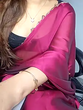 Snapshot of aliyaah_singh chatting on January 3, 2025, 5:42 pm aliyaah singh online show from January 3, 2025, 5:42 pm