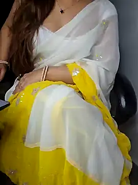 Snapshot of aliyaah_singh chatting on January 28, 2025, 10:34 pm aliyaah singh online show from January 28, 2025, 10:34 pm