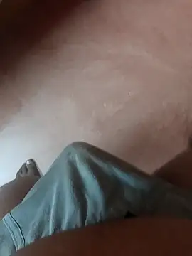 Snapshot of dinesh682 chatting on February 27, 2026, 6:57 am dinesh682 online show from February 27, 2026, 6:57 am