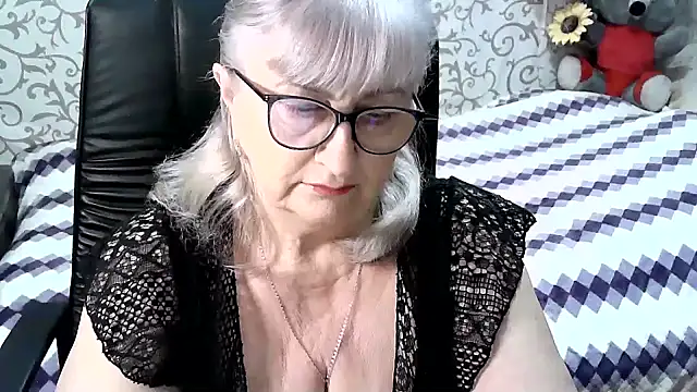 Snapshot of LolkaAlyss chatting on March 7, 2025, 7:16 pm LolkaAlyss online show from March 7, 2025, 7:16 pm