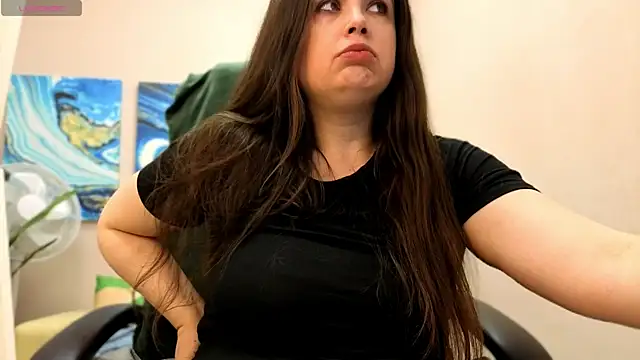 BattyMoll online show from December 4, 2025, 8:50 pm