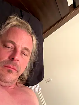 zeus337 online show from December 14, 2025, 7:47 am