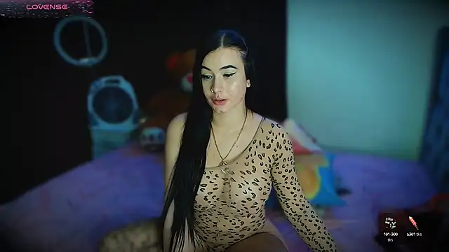 Mishukitty online show from March 21, 2025, 4:07 pm