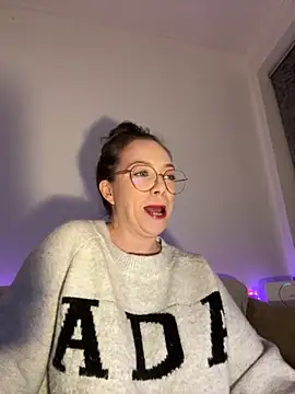 FemDom RubyKnightXXO online show from November 1, 2025, 5:15 pm