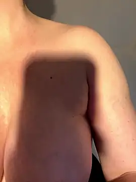 FemDom RubyKnightXXO online show from January 15, 2026, 3:16 pm