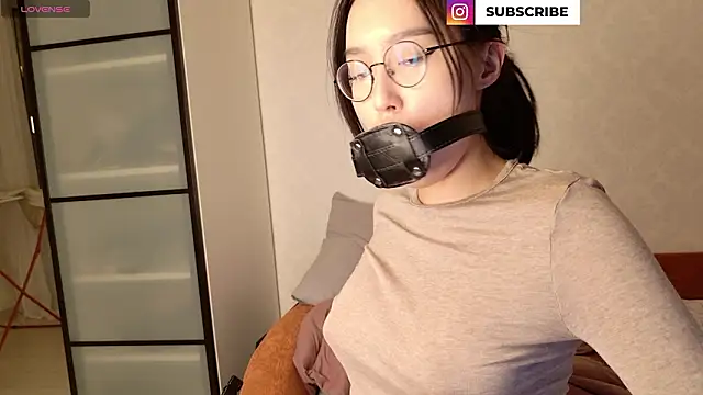 aliiiiiina online show from February 10, 2026, 9:30 pm