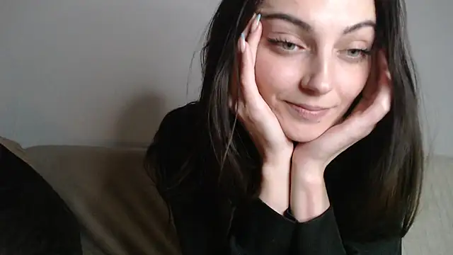 Katze22 online show from December 18, 2024, 5:00 pm