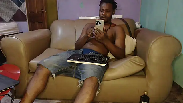 Snapshot of Tirichexxx chatting on December 24, 2024, 3:26 pm Tirichexxx online show from December 24, 2024, 3:26 pm