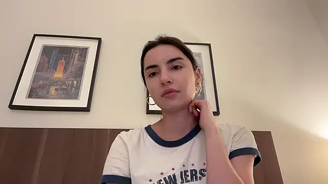 everybody loves pussy online show from December 19, 2025, 10:28 pm