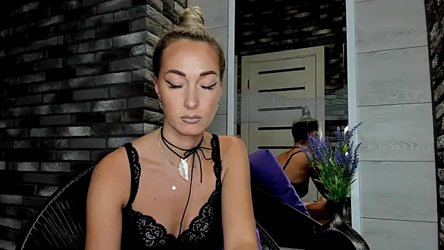 Snapshot of StarryHanna chatting on January 15, 2025, 8:16 pm StarryHanna online show from January 15, 2025, 8:16 pm