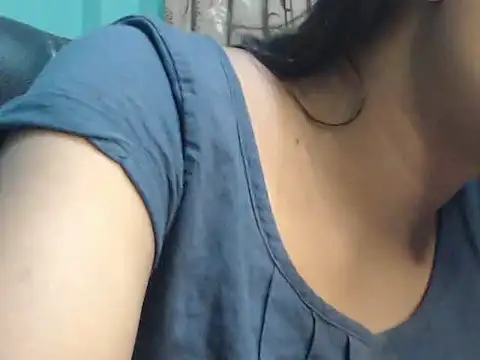 NancyRuvi online show from December 6, 2024, 3:22 pm