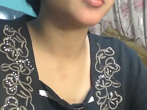 NancyRuvi online show from January 21, 2025, 3:32 pm