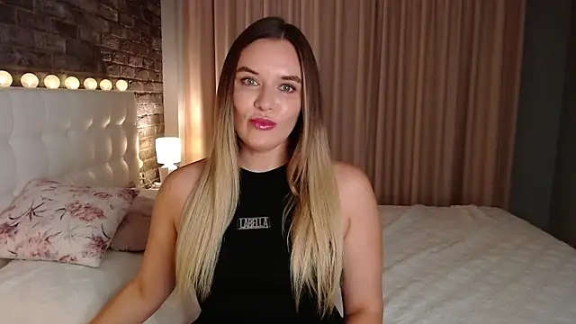 Snapshot of starrydoll chatting on September 12, 2025, 4:51 pm starrydoll online show from September 12, 2025, 4:51 pm