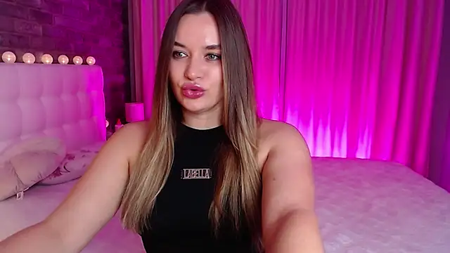 Snapshot of starrydoll chatting on January 13, 2026, 4:01 pm starrydoll online show from January 13, 2026, 4:01 pm