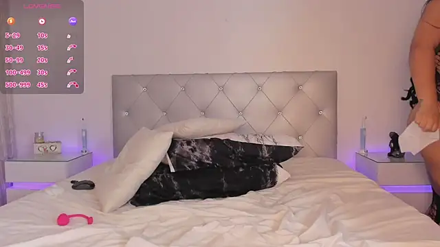 sophy champagne online show from February 19, 2025, 2:01 pm