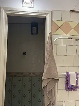 Sara Slow online show from September 28, 2025, 1:16 pm