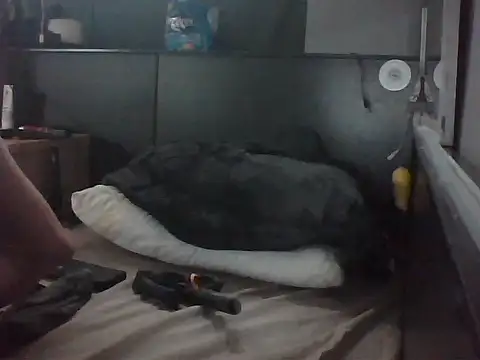 Slutviki69 online show from October 13, 2025, 1:11 pm