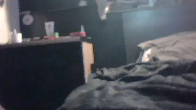 Slutviki69 online show from October 31, 2025, 10:44 pm