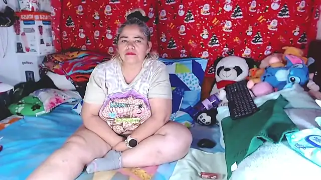 estrellita fugaz16x online show from February 26, 2026, 5:17 am