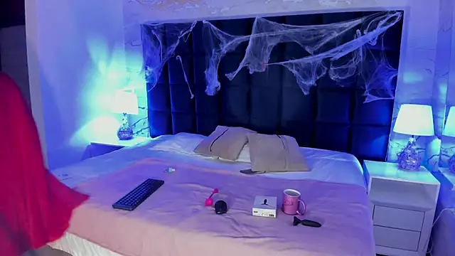 Maddysex  online show from October 20, 2025, 11:43 am