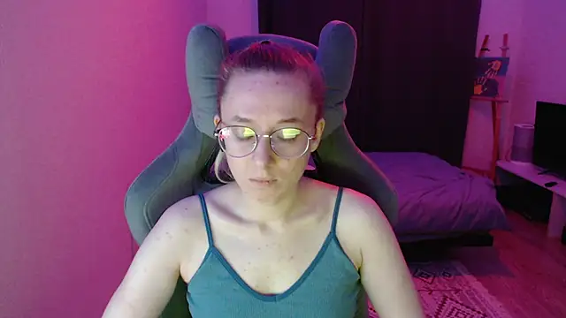 AnabelFrel online show from September 25, 2025, 12:25 am