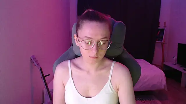 AnabelFrel online show from January 8, 2026, 1:41 am