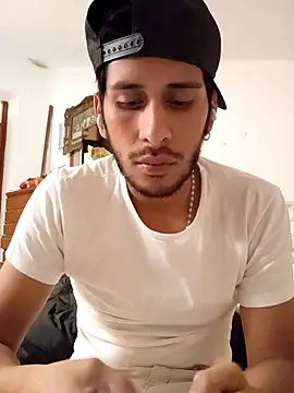 Snapshot of sexcampene chatting on November 5, 2025, 5:13 pm sexcampene online show from November 5, 2025, 5:13 pm