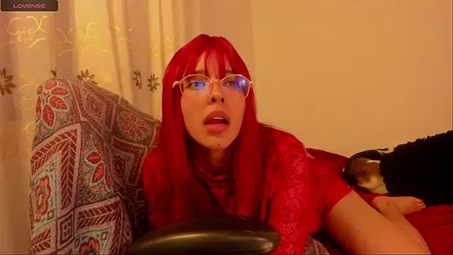 aluna 0310 online show from December 3, 2024, 11:24 pm