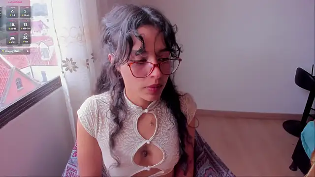 aluna 0310 online show from October 11, 2025, 5:55 pm