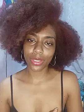 thaimy  online show from November 25, 2025, 2:55 am