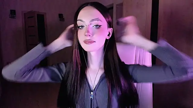 Snapshot of Alice__Aris chatting on October 2, 2025, 3:52 pm Alice Aris online show from October 2, 2025, 3:52 pm