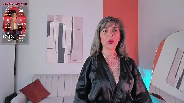 GraceElizabeth  online show from June 2, 2026, 8:33 pm