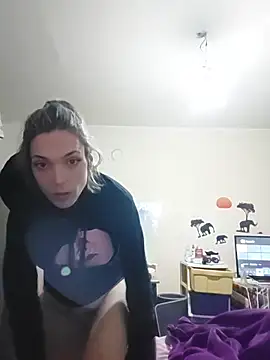 JoLeNe27 online show from December 13, 2025, 7:53 pm