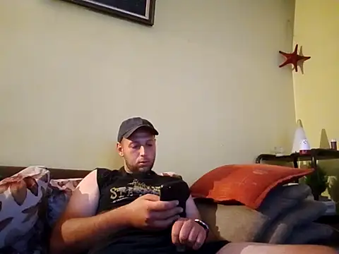 Flakka95 online show from September 22, 2025, 11:51 pm