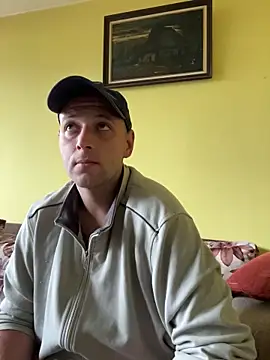 Flakka95 online show from October 13, 2025, 2:06 pm