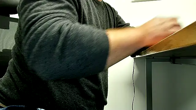 69bezfleku online show from February 4, 2025, 4:39 pm