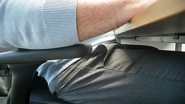 69bezfleku online show from December 17, 2025, 7:25 am