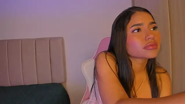 isa bunny online show from April 2, 2026, 5:16 am