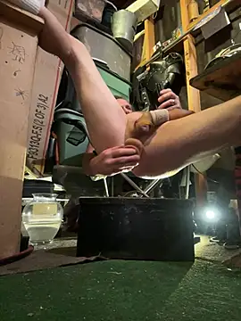 11lanasevol online show from February 28, 2026, 1:34 pm