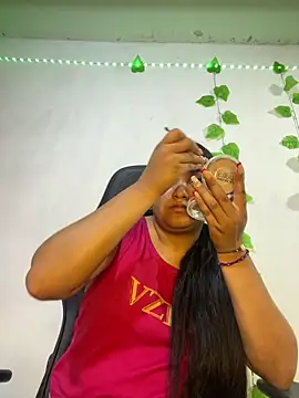 shayna all online show from March 28, 2026, 6:40 pm