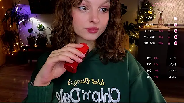 AliceKingsleigh online show from January 19, 2025, 1:43 am