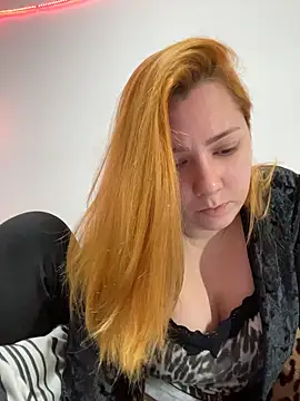 Patriciamoura69 online show from June 26, 2026, 6:45 pm