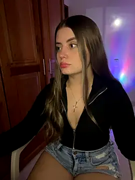 Miss valeriaa online show from October 9, 2025, 9:57 pm