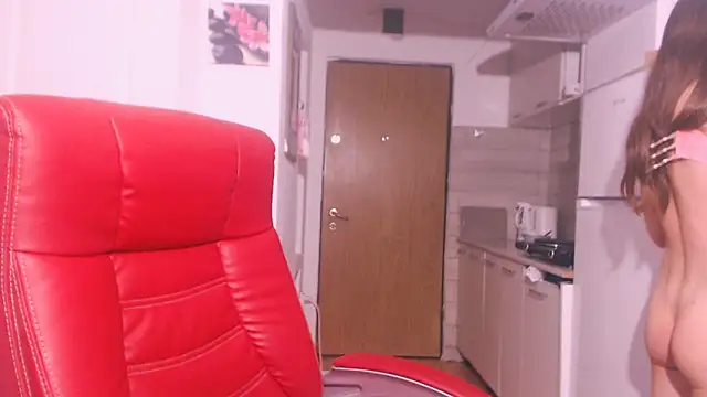 simyhvn online show from November 6, 2025, 7:26 pm