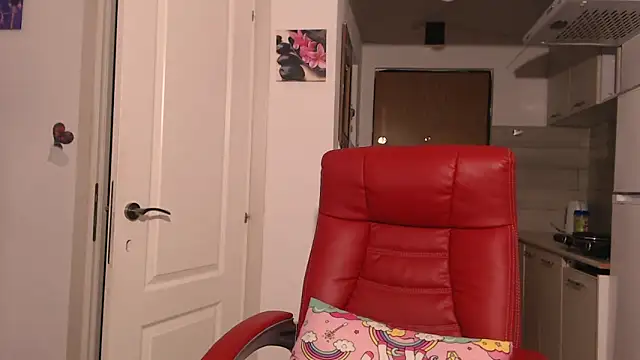 Snapshot of simyhvn chatting on February 14, 2026, 5:37 am simyhvn online show from February 14, 2026, 5:37 am