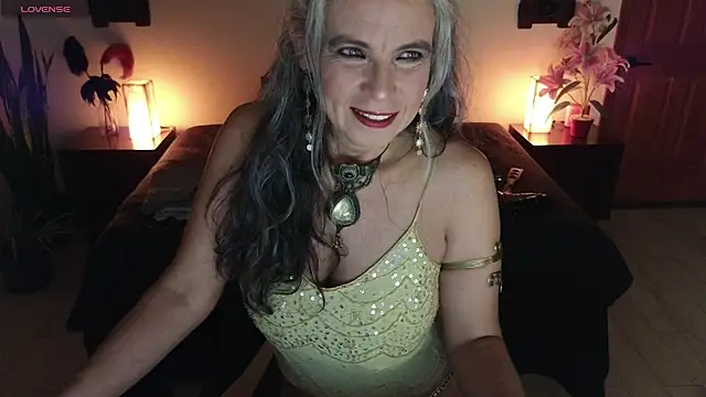 Snapshot of milfettefab chatting on March 15, 2025, 7:20 am milfettefab online show from March 15, 2025, 7:20 am