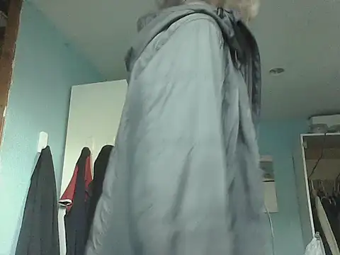 Snapshot of SexyRach75 chatting on October 13, 2025, 3:01 pm SexyRach75 online show from October 13, 2025, 3:01 pm