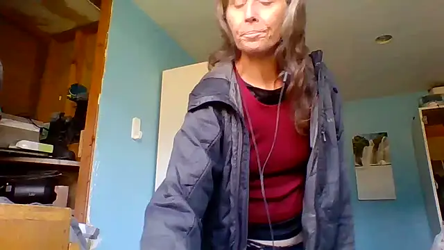 SexyRach75 online show from August 3, 2026, 3:05 pm