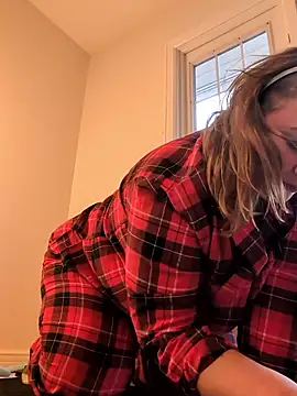 Snapshot of Canadian_BBW chatting on January 18, 2026, 10:24 pm Canadian BBW online show from January 18, 2026, 10:24 pm